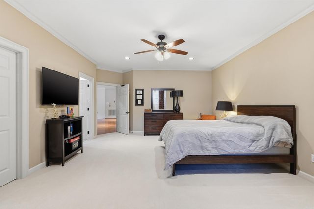 302 Hickory Creek Court, Little Rock, AR 72212