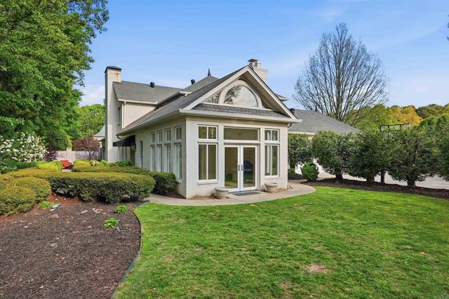 302 Hickory Creek Court, Little Rock, AR 72212