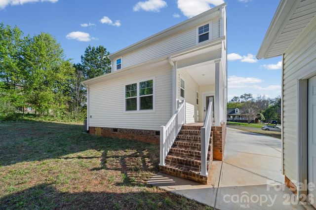 1405 Hubbard Terrace, Shelby, NC 28152