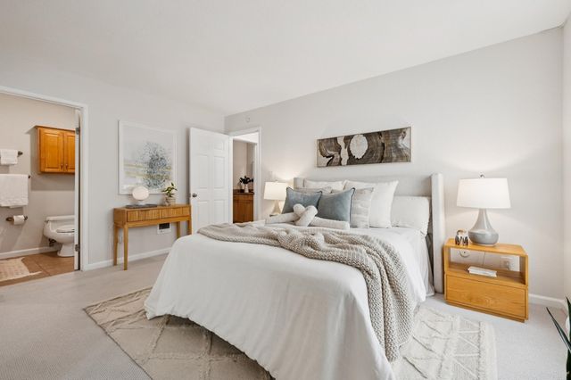 55 55 Fairmount AVE 215, Oakland, CA 94611