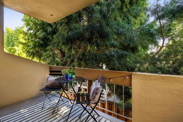 55 55 Fairmount AVE 215, Oakland, CA 94611