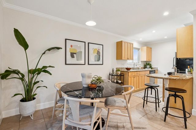 55 55 Fairmount AVE 215, Oakland, CA 94611