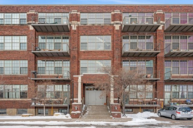 1901 E Hennepin Avenue 306, Minneapolis, MN 55413