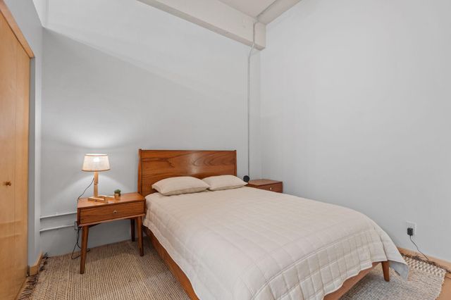 1901 E Hennepin Avenue 306, Minneapolis, MN 55413