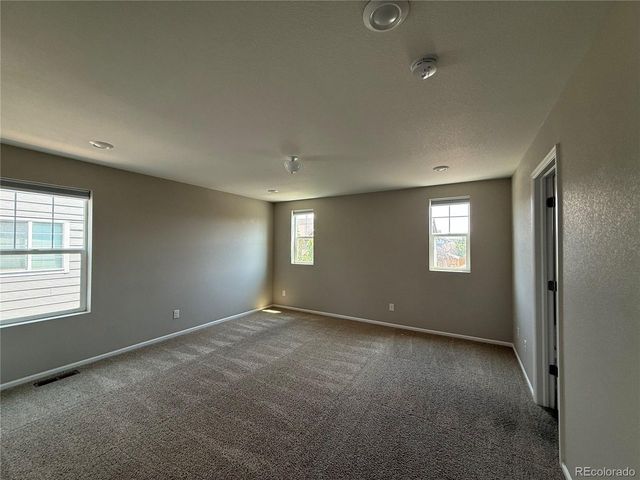 9327 E 60th Ave, Denver, CO 80238