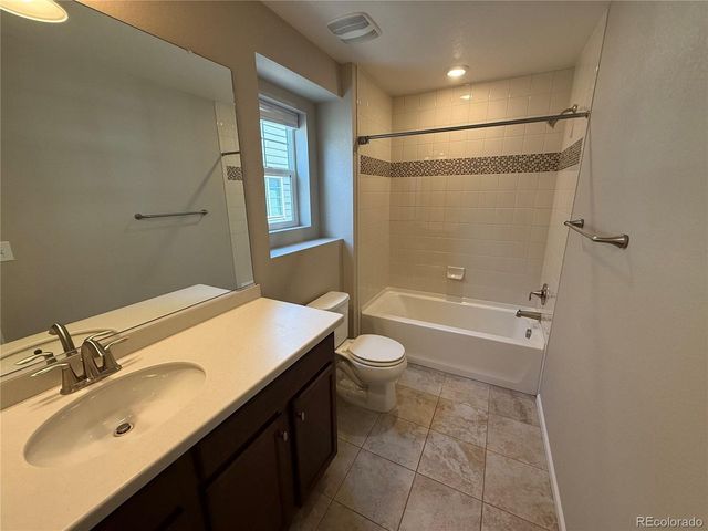 9327 E 60th Ave, Denver, CO 80238
