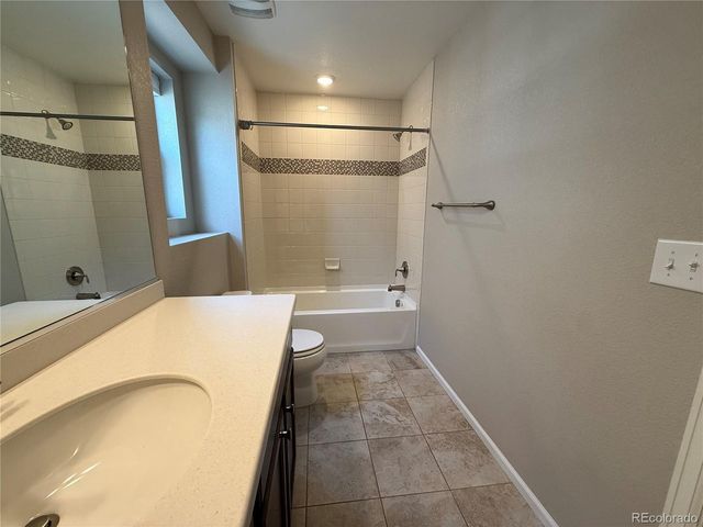 9327 E 60th Ave, Denver, CO 80238