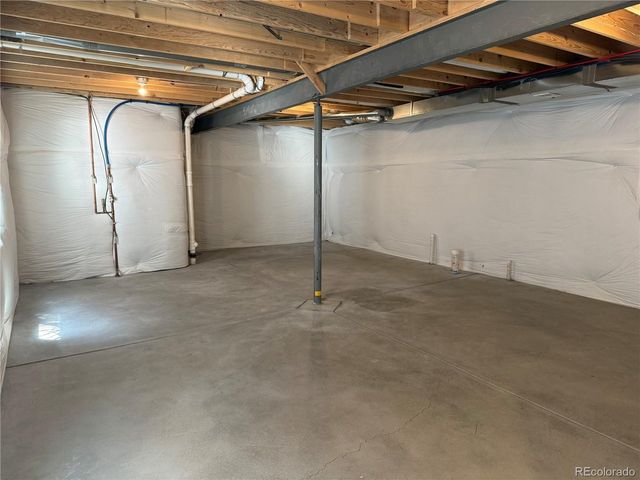 9327 E 60th Ave, Denver, CO 80238