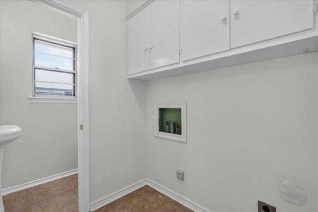 7148 Walling Lane, Dallas, TX 75231