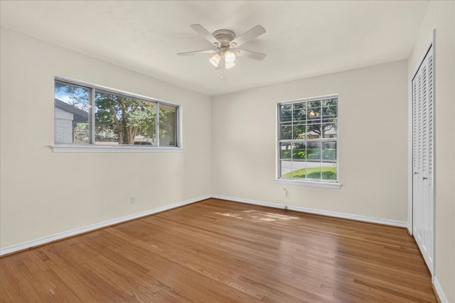 7148 Walling Lane, Dallas, TX 75231