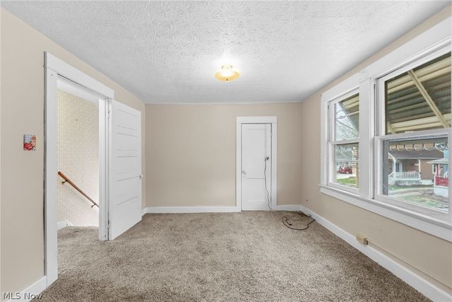 1887 Ritzman Court, Akron, OH 44314