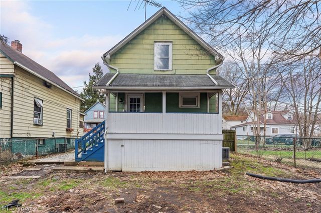 1887 Ritzman Court, Akron, OH 44314