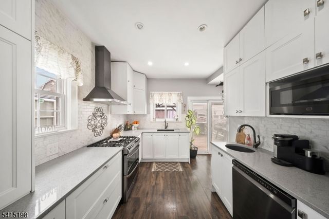 22 William St, North Arlington Boro, NJ 07031