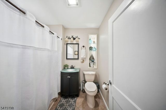 22 William St, North Arlington Boro, NJ 07031