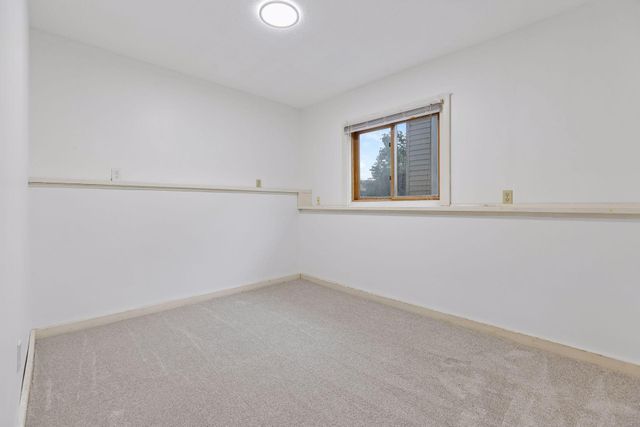 1888 Walnut Street, Saint Paul, MN 55113