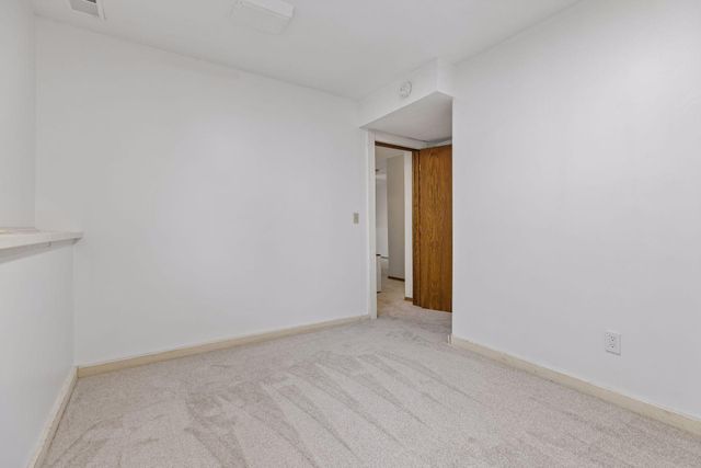 1888 Walnut Street, Saint Paul, MN 55113
