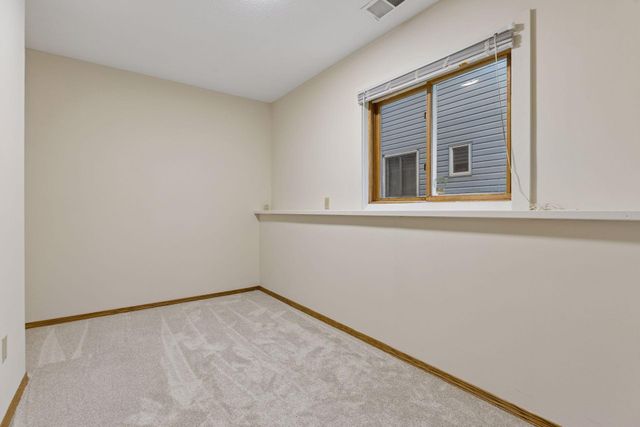 1888 Walnut Street, Saint Paul, MN 55113