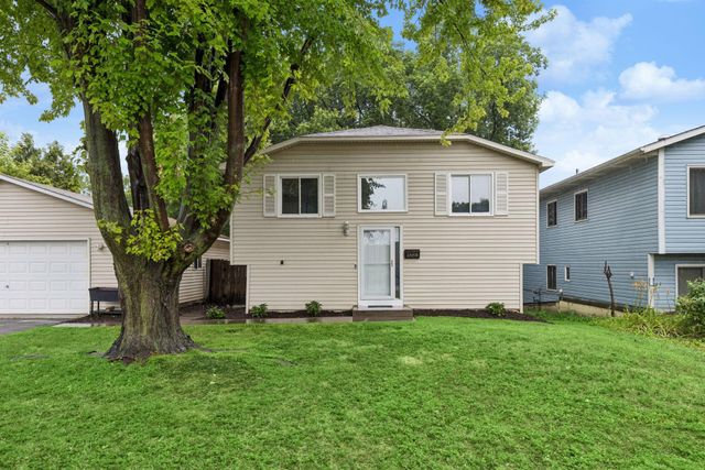 1888 Walnut Street, Saint Paul, MN 55113