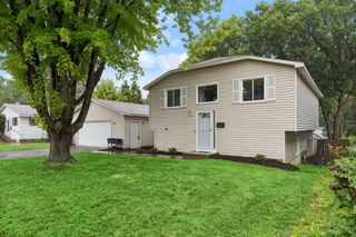 1888 Walnut Street, Saint Paul, MN 55113