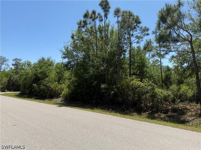 11479 5th AVE, Punta Gorda, FL 33955