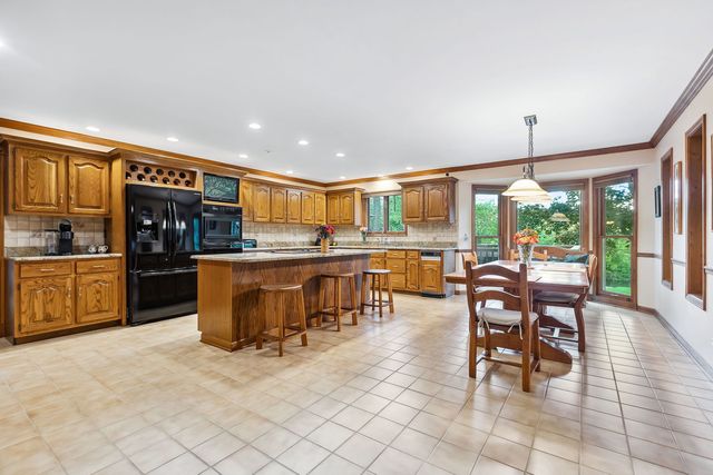 5 Heath Way, South Barrington, IL 60010