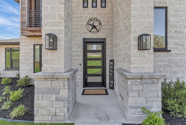 175 BITTERSWEET Trail, Weatherford, TX 76088
