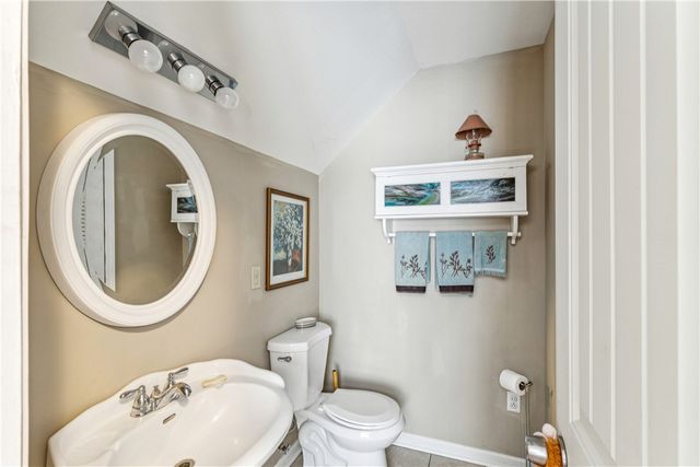 189 Little Choestoea Road, Westminster, SC 29693