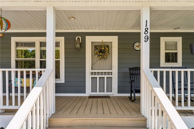 189 Little Choestoea Road, Westminster, SC 29693