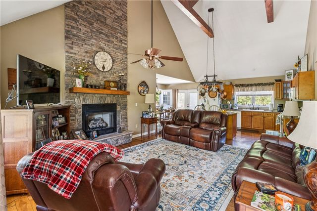 189 Little Choestoea Road, Westminster, SC 29693