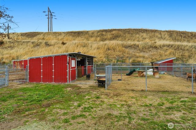 54 Baldwin Road, Walla Walla, WA 99362