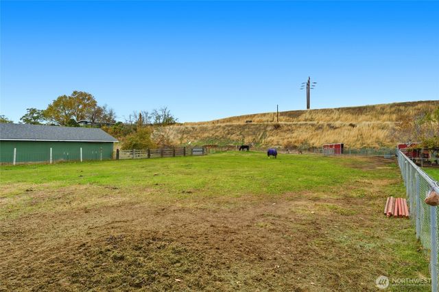 54 Baldwin Road, Walla Walla, WA 99362