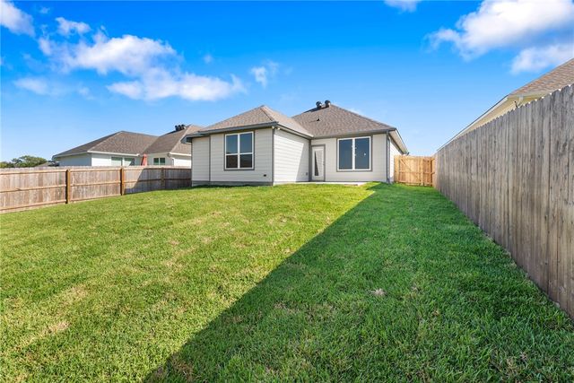 4791 Holm Oak Road, Bryan, TX 77845