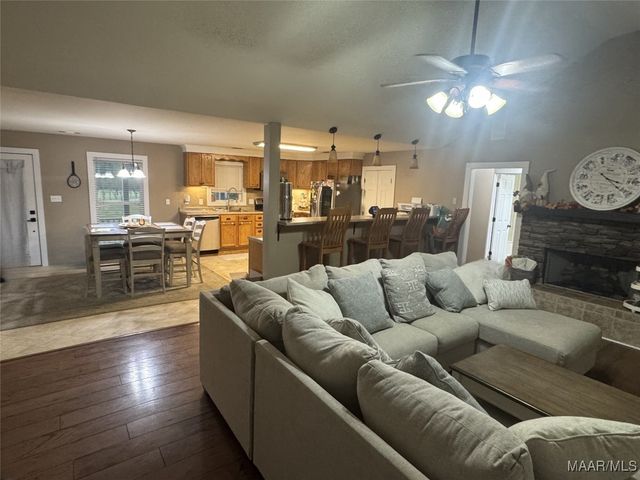 2800 Alabama River Parkway, Millbrook, AL 36054