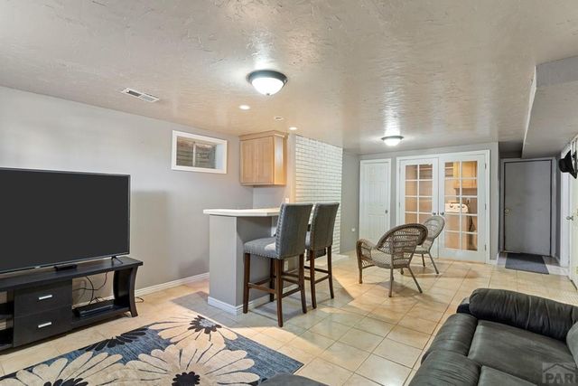4032 Valley Dr # B, Pueblo, CO 81008