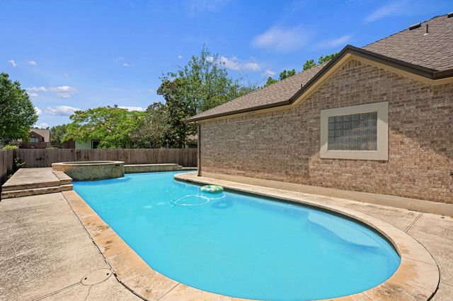 703 Sage CT, Pflugerville, TX 78660