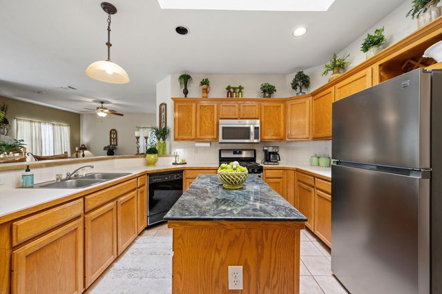 703 Sage CT, Pflugerville, TX 78660