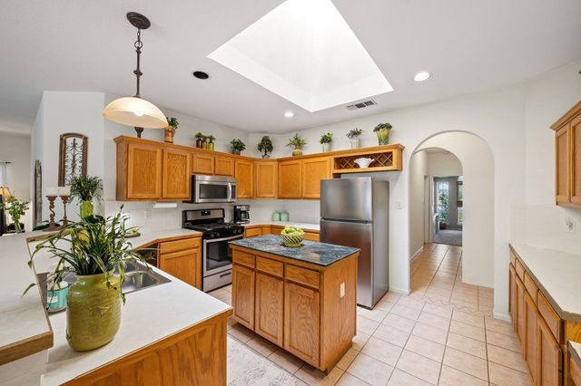 703 Sage CT, Pflugerville, TX 78660