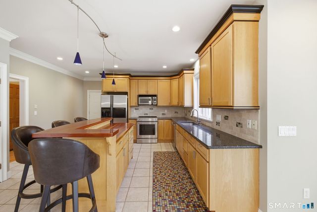 14 Joshua Lane, Coventry, CT 06238