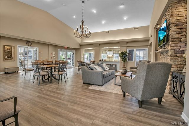 4100 Stonegate, Amherst, NY 14221