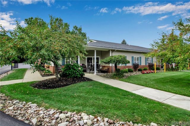 4100 Stonegate, Amherst, NY 14221