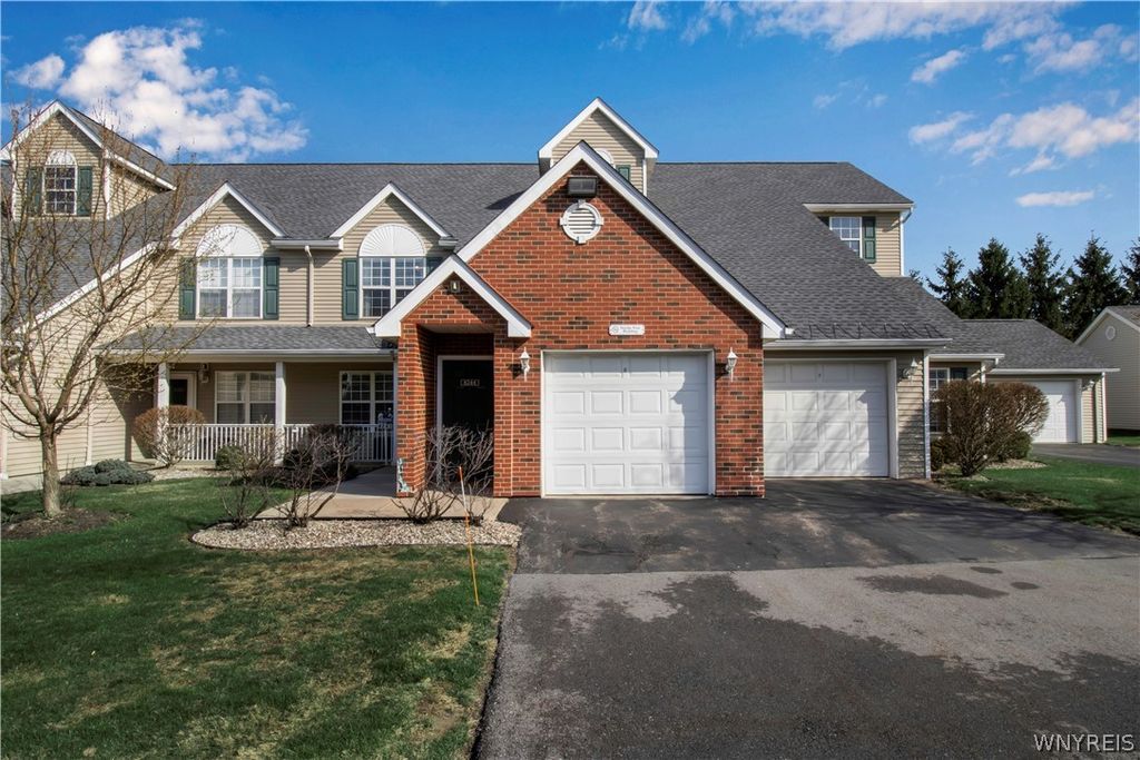4100 Stonegate, Amherst, NY 14221