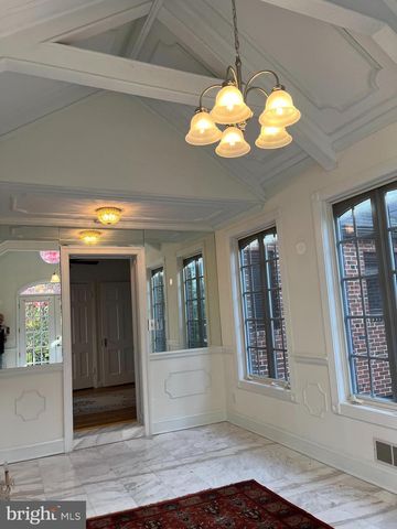 8904 GRANT ST, Bethesda, MD 20817