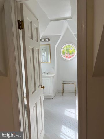 8904 GRANT ST, Bethesda, MD 20817