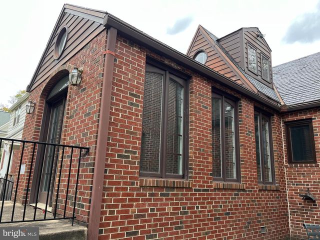 8904 GRANT ST, Bethesda, MD 20817