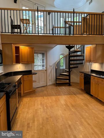 8904 GRANT ST, Bethesda, MD 20817