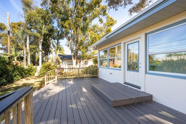 2346 SARAZEN DR, Dunedin, FL 34698