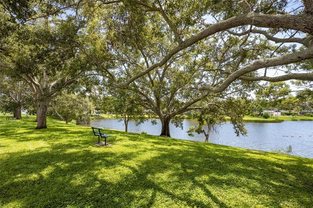 2346 SARAZEN DR, Dunedin, FL 34698