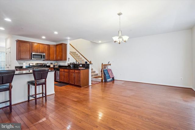 2727 AMBER CREST RD, Hanover, MD 21076