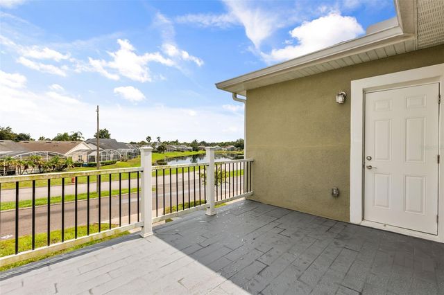458 LAKE SHORE PARKWAY, Davenport, FL 33896