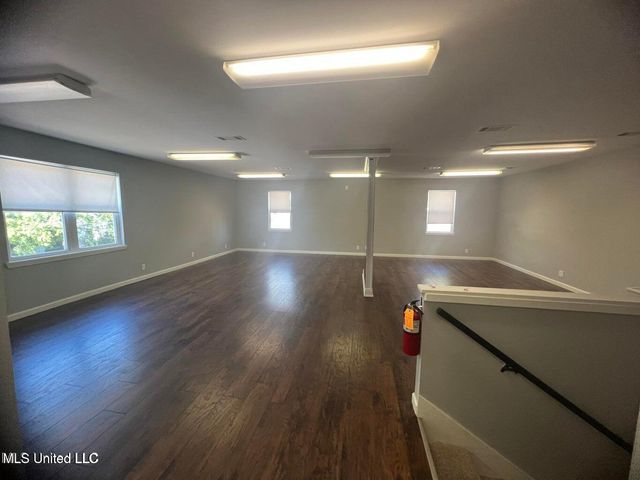 1524 Pass Road, A, Gulfport, MS 39501